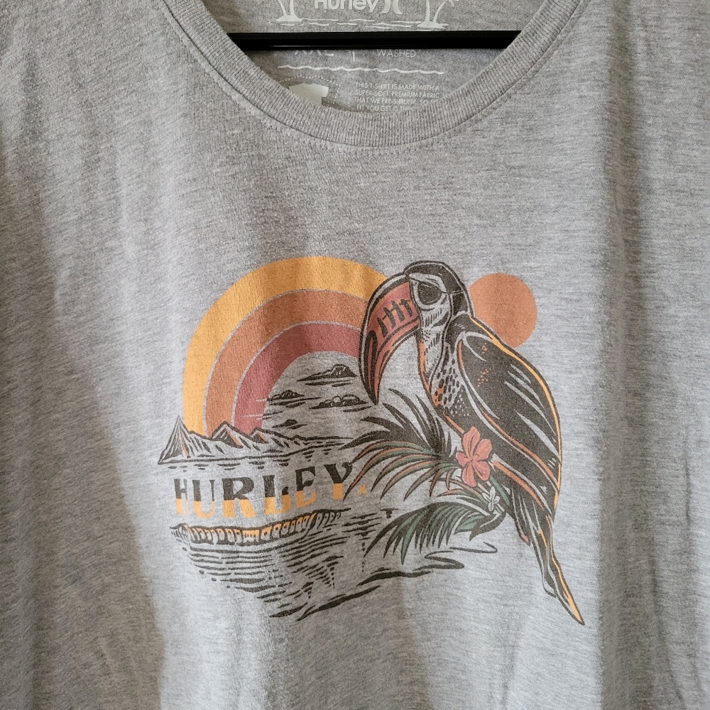 🌴EUC~ HURLEY TEE